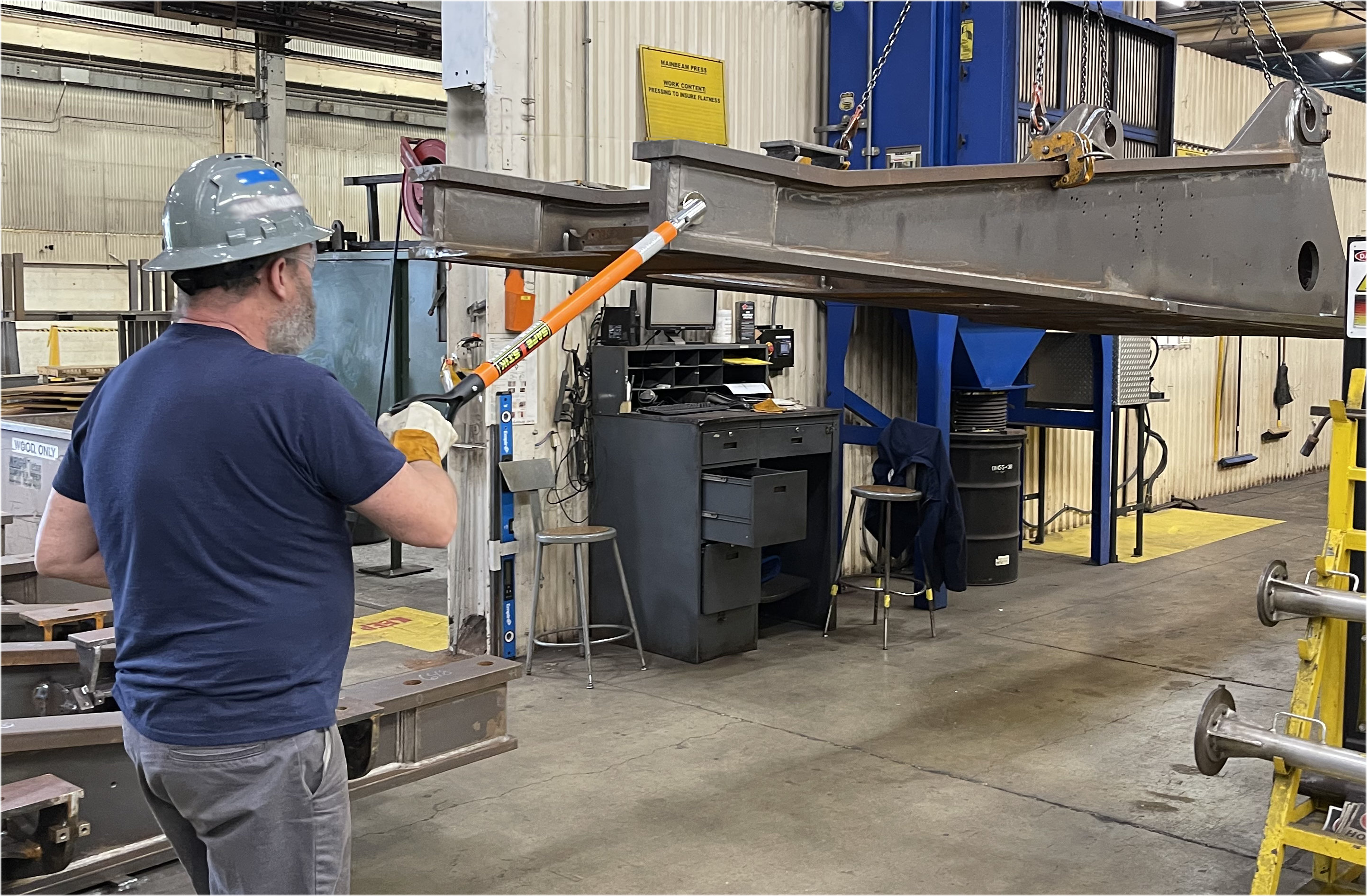 load control magnet tool, heavy lift overhead crane magnetic push pull load control safety. Magnetic Riggers Pole